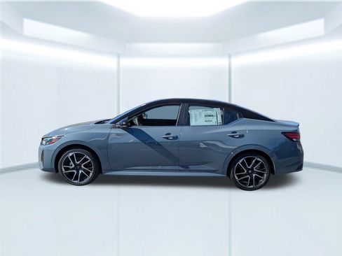 New 2025 Nissan Sentra SR w/ SR Premium Package image 2