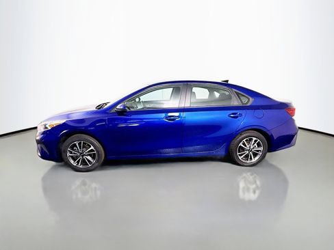 Used 2023 Kia Forte LXS image 6