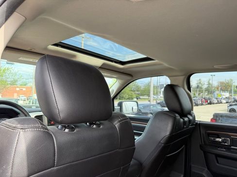 Used 2017 RAM 1500 Laramie w/ Convenience Group image 25