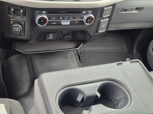 Used 2022 Ford F150 XL w/ Equipment Group 101A High AWD/4WD image 31