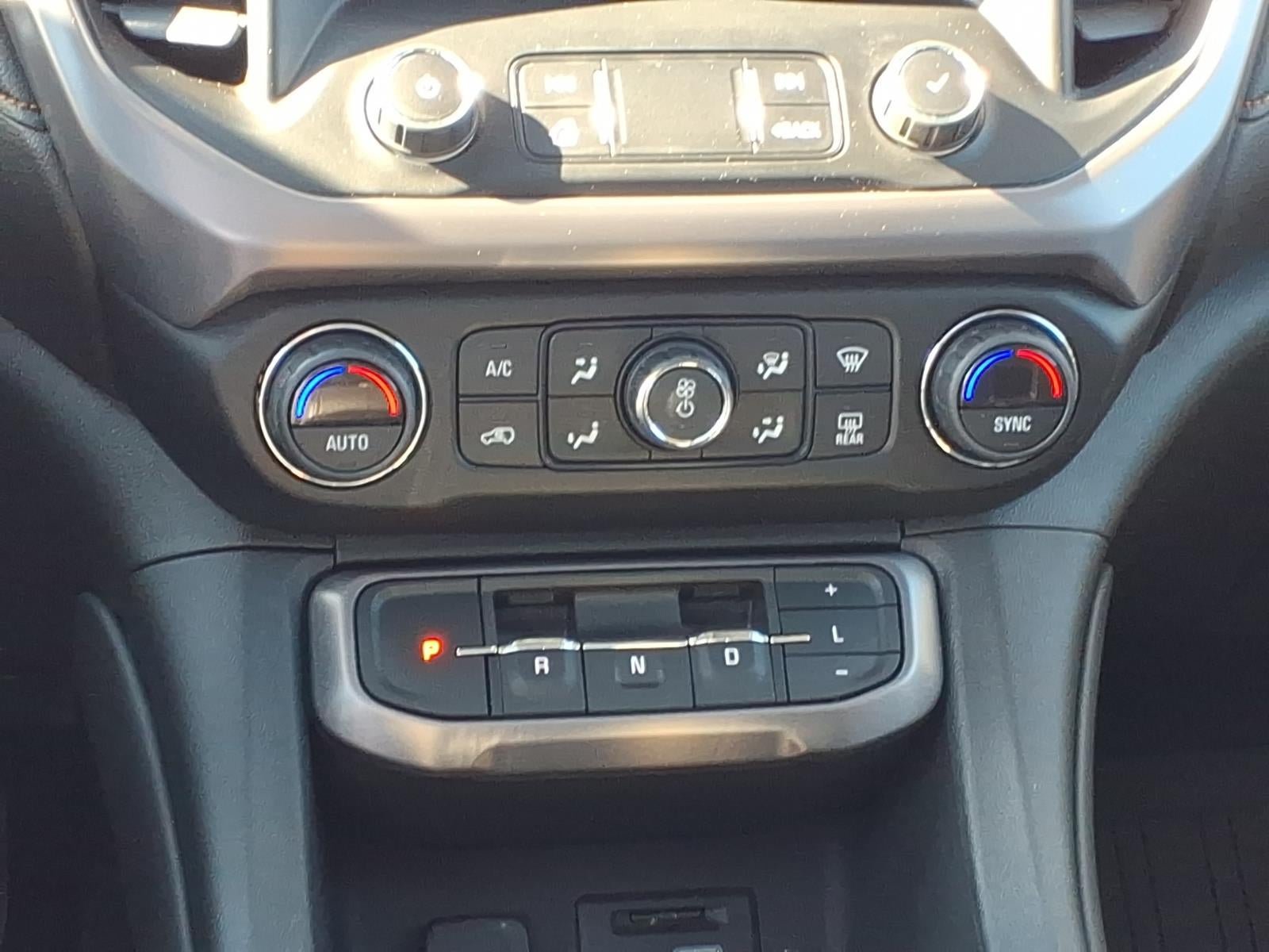 Certified 2022 GMC Acadia AT4 w/ Technology Package AWD/4WD image 14