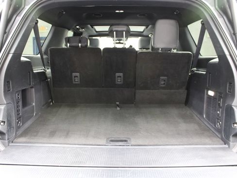 Used 2025 Ford Expedition Max Platinum w/ Stealth Appearance Package AWD/4WD image 45