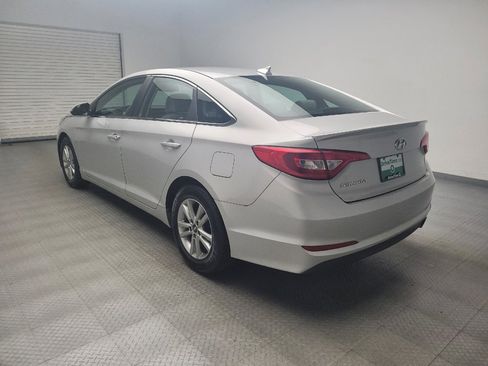 Used 2017 Hyundai Sonata SE FWD image 5