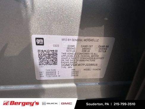 Used 2023 Chevrolet Traverse LT AWD/4WD image 38