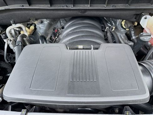 Used 2023 Chevrolet Tahoe Premier image 34