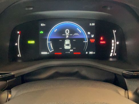 Used 2025 Toyota Camry LE FWD image 10