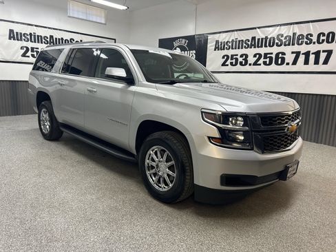 Used 2019 Chevrolet Suburban LT AWD/4WD image 1