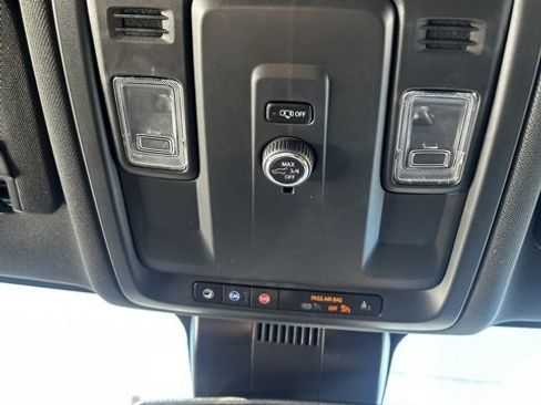 Certified 2025 Chevrolet Tahoe Z71 image 42