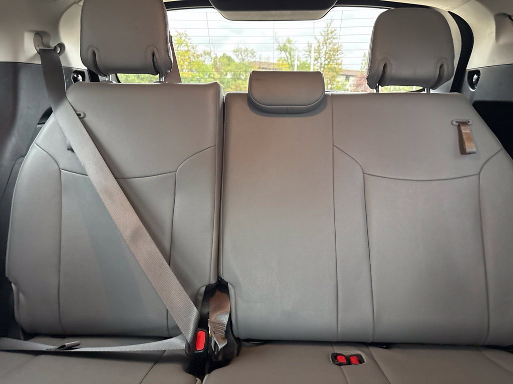 Used 2025 Toyota Sienna XLE FWD image 21