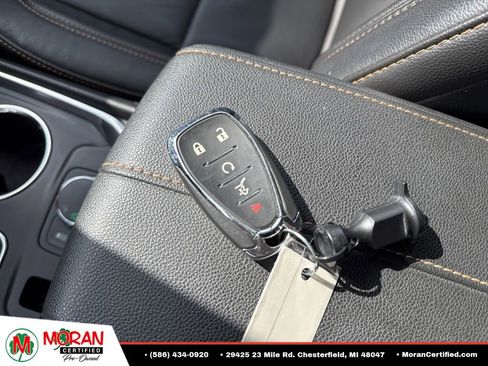 Used 2020 Chevrolet Traverse RS w/ LPO, Floor Liner Package FWD image 35