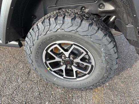 New 2026 Jeep Wrangler Unlimited Rubicon image 6