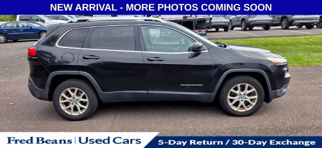 Used 2014 Jeep Cherokee Latitude AWD/4WD image 13