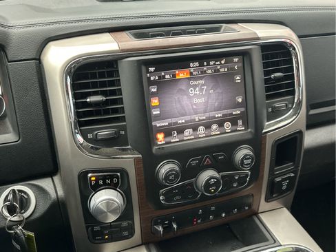 Used 2017 RAM 1500 Laramie w/ Protection Group image 32