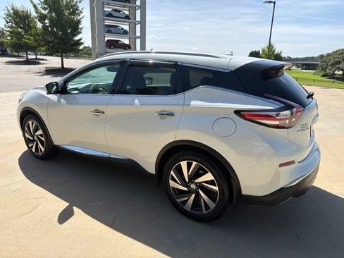 Used 2015 Nissan Murano Platinum w/ Platinum Technology Package FWD image 13