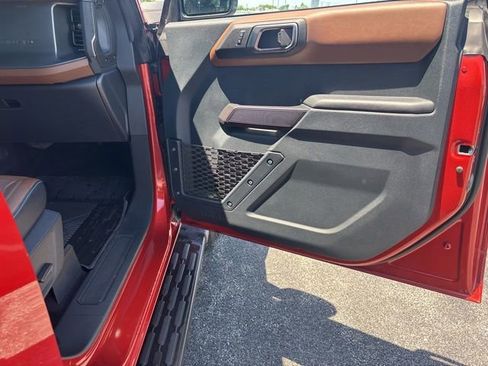 Used 2024 Ford Bronco Outer Banks AWD/4WD image 20