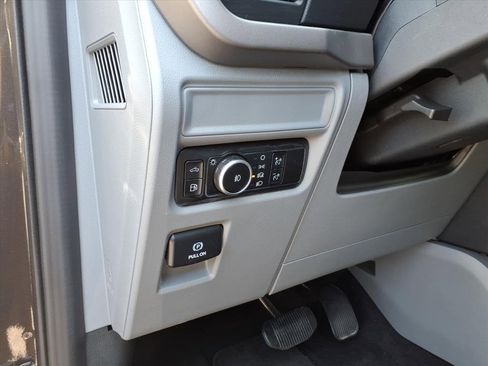 Used 2024 Ford F150 XLT w/ Mobile Office Package image 7