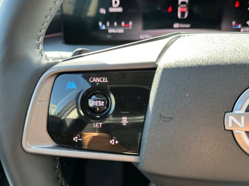 Used 2025 Nissan Murano SL AWD/4WD image 26