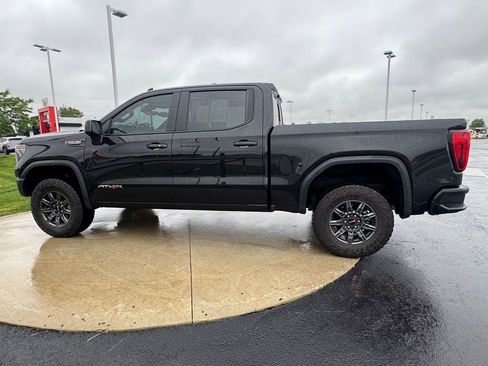 Used 2024 GMC Sierra 1500 AT4X AWD/4WD image 4