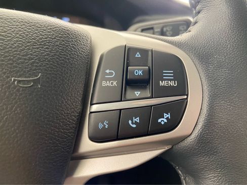 Used 2023 Ford Explorer XLT w/ Equipment Group 202A image 22