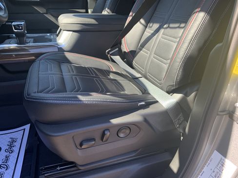 New 2025 Chevrolet Silverado 1500 RST AWD/4WD image 13