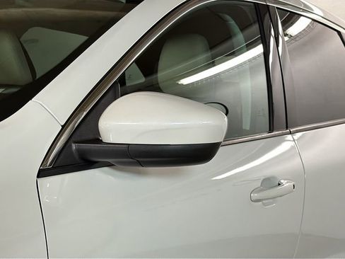 Used 2022 Ford Escape SEL image 5