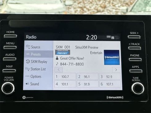 Used 2024 Toyota Camry SE image 10