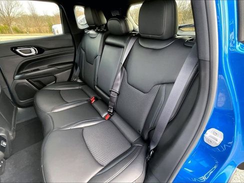 New 2026 Jeep Compass Latitude image 10