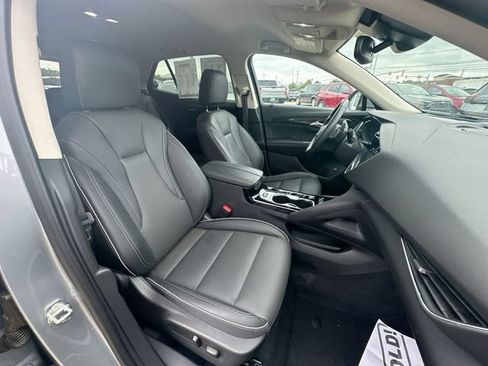 Used 2023 Buick Envision Essence FWD image 31