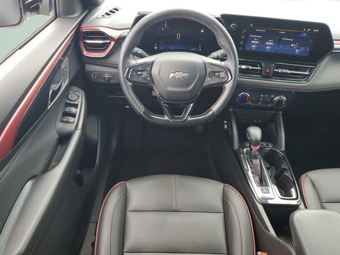 Used 2024 Chevrolet TrailBlazer RS w/ Driver Confidence Package FWD image 12