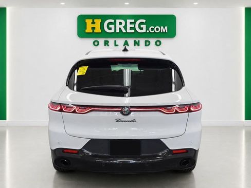 Used 2024 Alfa Romeo Tonale Veloce AWD/4WD image 8