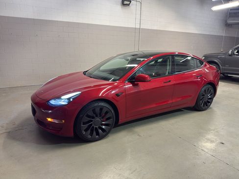 Used 2021 Tesla Model 3 Performance AWD/4WD image 3