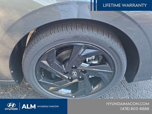 New 2026 Hyundai Elantra SEL Sport Premium FWD image 19
