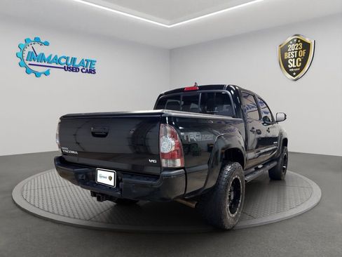 Used 2015 Toyota Tacoma 4x4 Double Cab w/ TRD Sport Package image 5