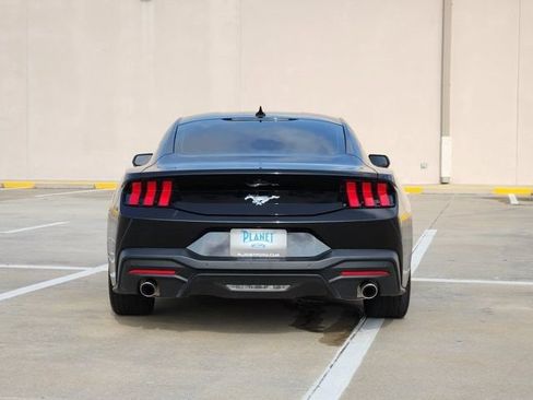 Used 2026 Ford Mustang Premium RWD image 6