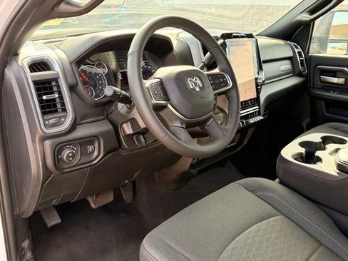 Used 2026 RAM 2500 Big Horn AWD/4WD image 14