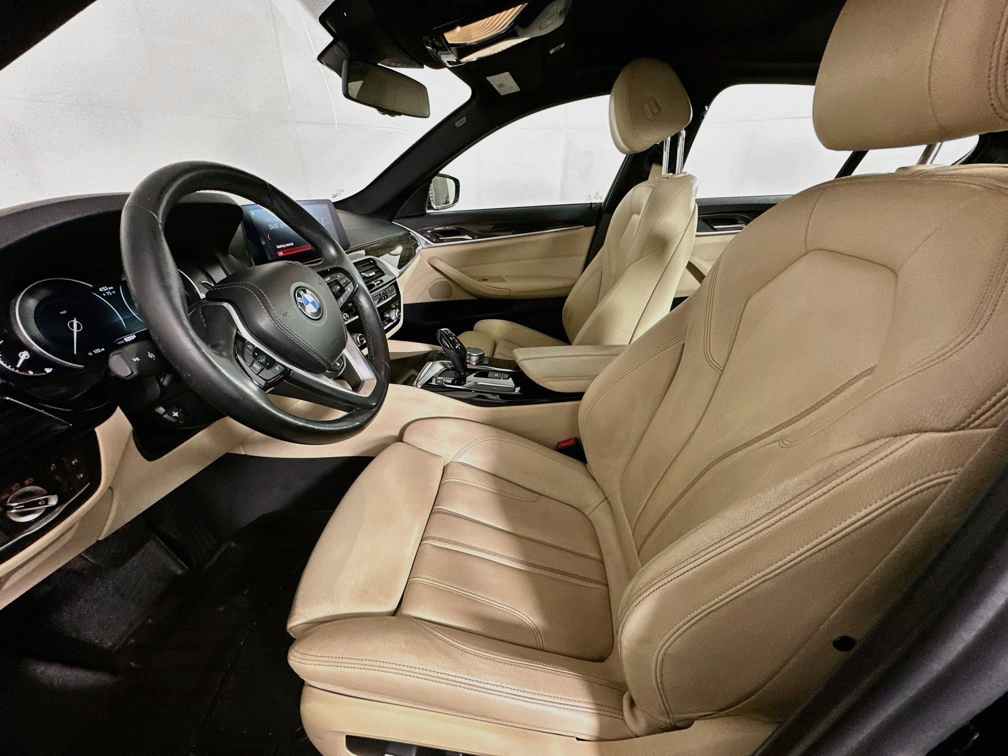 Used 2019 BMW 540i w/ Convenience Package RWD image 13