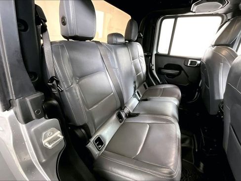 Used 2020 Jeep Gladiator Sport w/ Quick Order Package 24S image 26