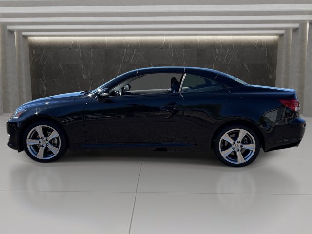 Used 2014 Lexus IS 250C w/ Navigation System Package RWD image 2
