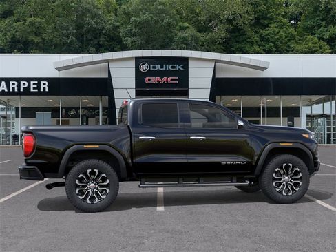 New 2026 GMC Canyon Denali image 5