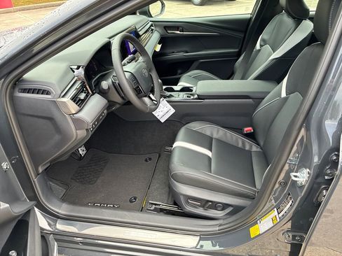New 2026 Toyota Camry SE image 15
