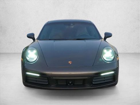 Used 2020 Porsche 911 Carrera RWD image 2
