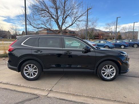 Used 2024 Honda CR-V EX-L image 6