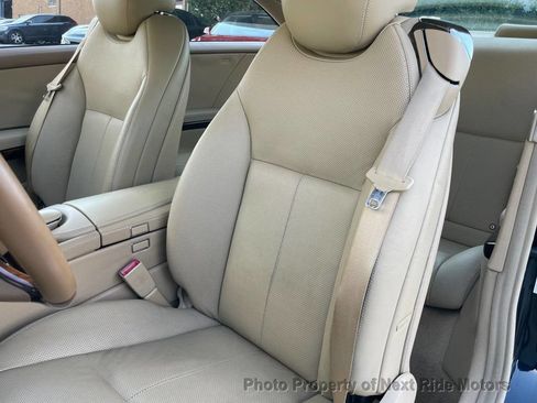 Used 2009 Mercedes-Benz CL 550 4MATIC image 16