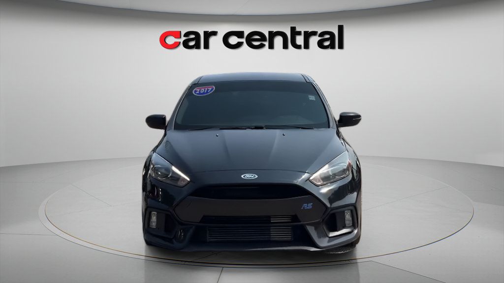 Used 2017 Ford Focus RS AWD/4WD image 9