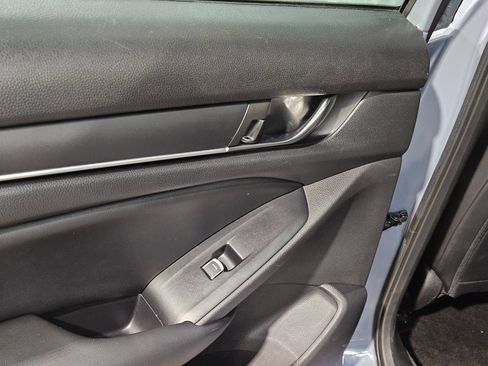 Used 2022 Honda Accord Sport image 34