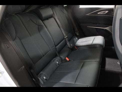New 2026 Cadillac Lyriq Signature Sport w/ Nappa Leather Package AWD/4WD image 19