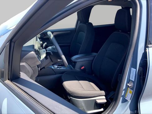 Used 2025 Ford Escape Active FWD image 8