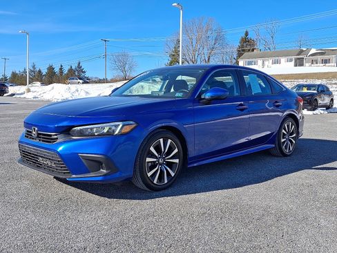 Certified 2023 Honda Civic EX image 3