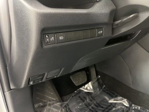 Certified 2024 Toyota RAV4 XLE image 26