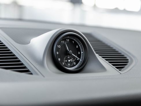 Used 2026 Porsche Macan image 22